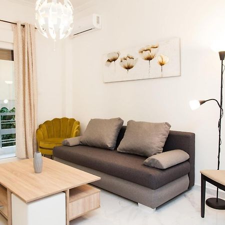 Modern 3-Bedroom Apartment Next To Koridallos Square Piraeus Buitenkant foto